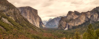 Photo of Yosemite National Park in California Photo of Yosemite National Park in California